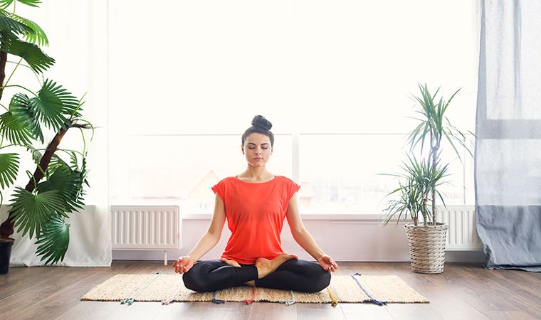 یوگا راهی برای دستیابی به تناسب اندام در خانه